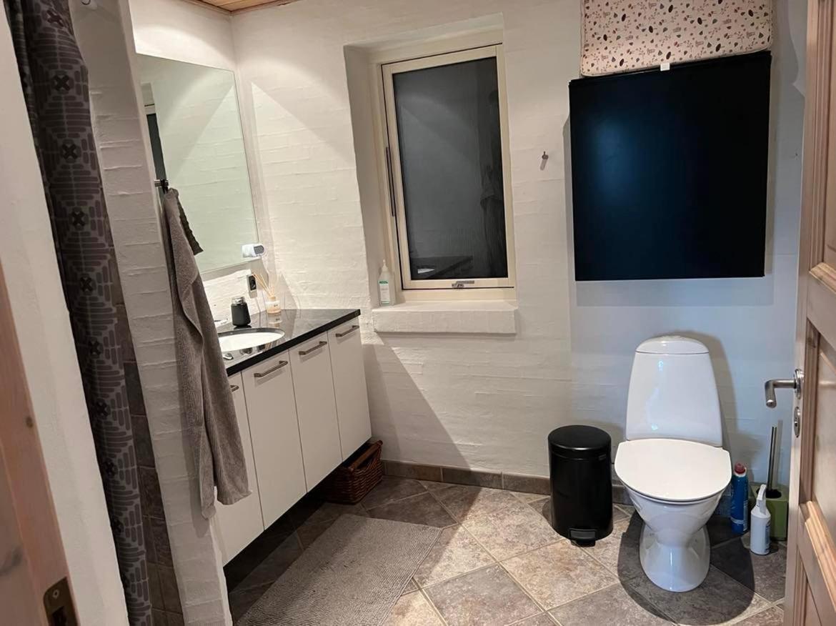 Ebbesens Bed And Bath - Two Double Rooms Herning Buitenkant foto